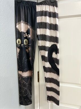 Cute cat whimsical leggings